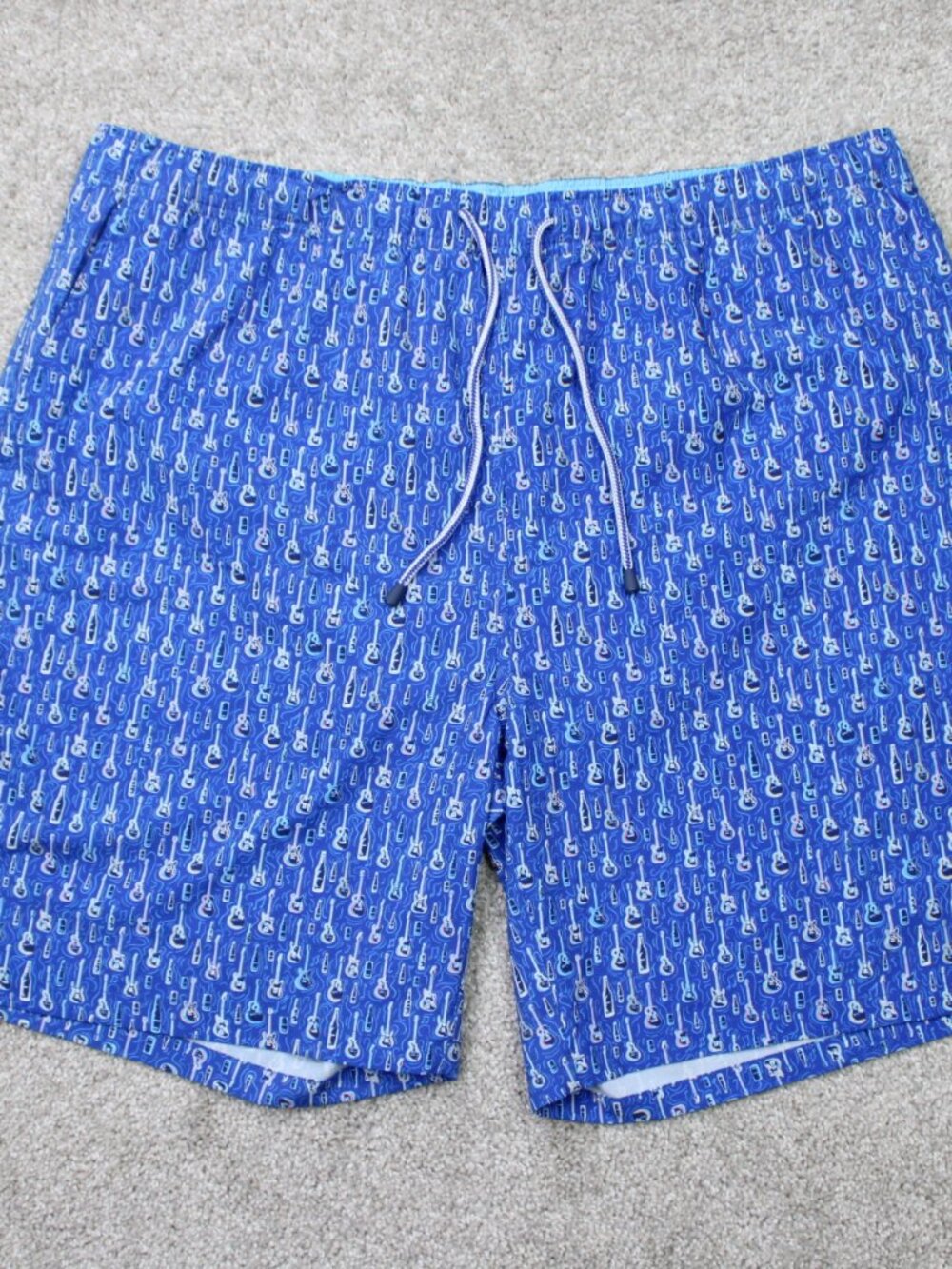 Peter Millar Seaside Swim Trunks Mens XL Blue Guitar AOP Mesh Lined Shorts
